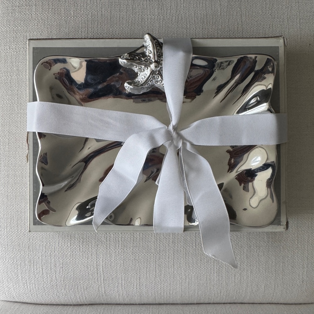 NWT Beatriz Ball Ocean Starfish Petite Tray - Picture 2 of 4